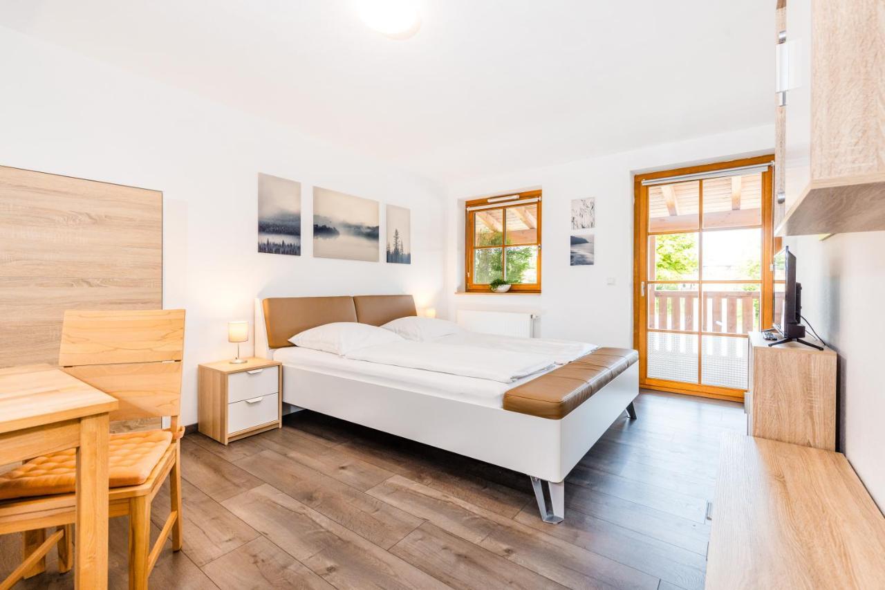 Der Bradler Bed & Breakfast Ebhausen Ngoại thất bức ảnh